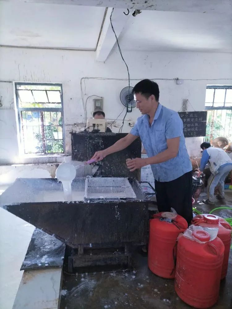 1701915341753081414.jpg 1701915341753081414.jpg